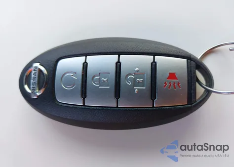 2017 Nissan Pathfinder S/Sv/Sl/Platinum z USA, uszkodzony, nr VIN 5N1DR2MM6HC666981